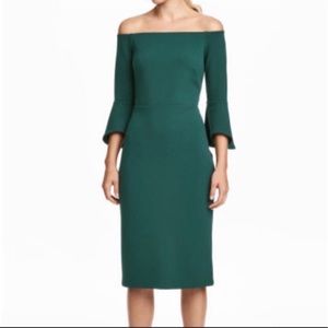 H&M  Off-the-shoulder midi dress.